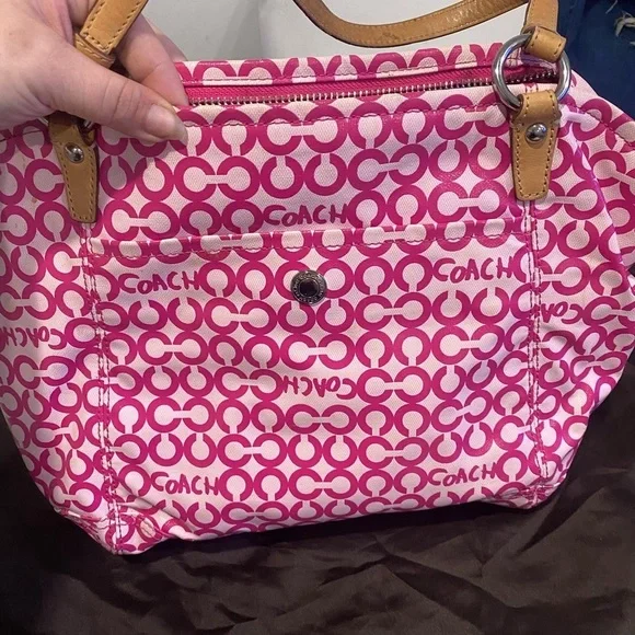 Y2k rare authentic coach pink Leah opt print shoulder‎ bag